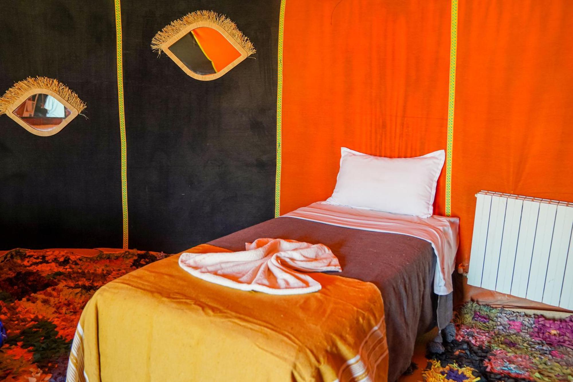 Horaz Merzouga Camp Ngoại thất bức ảnh